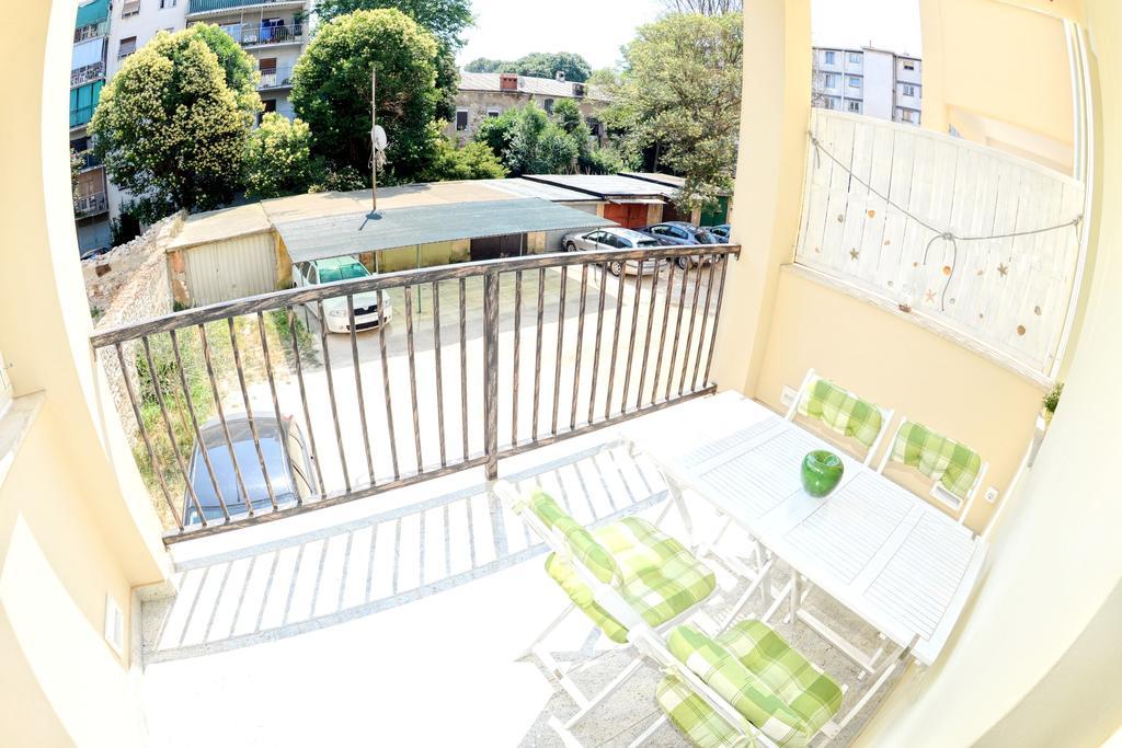 Apartmán Apartman Harmony Pula Exteriér fotografie